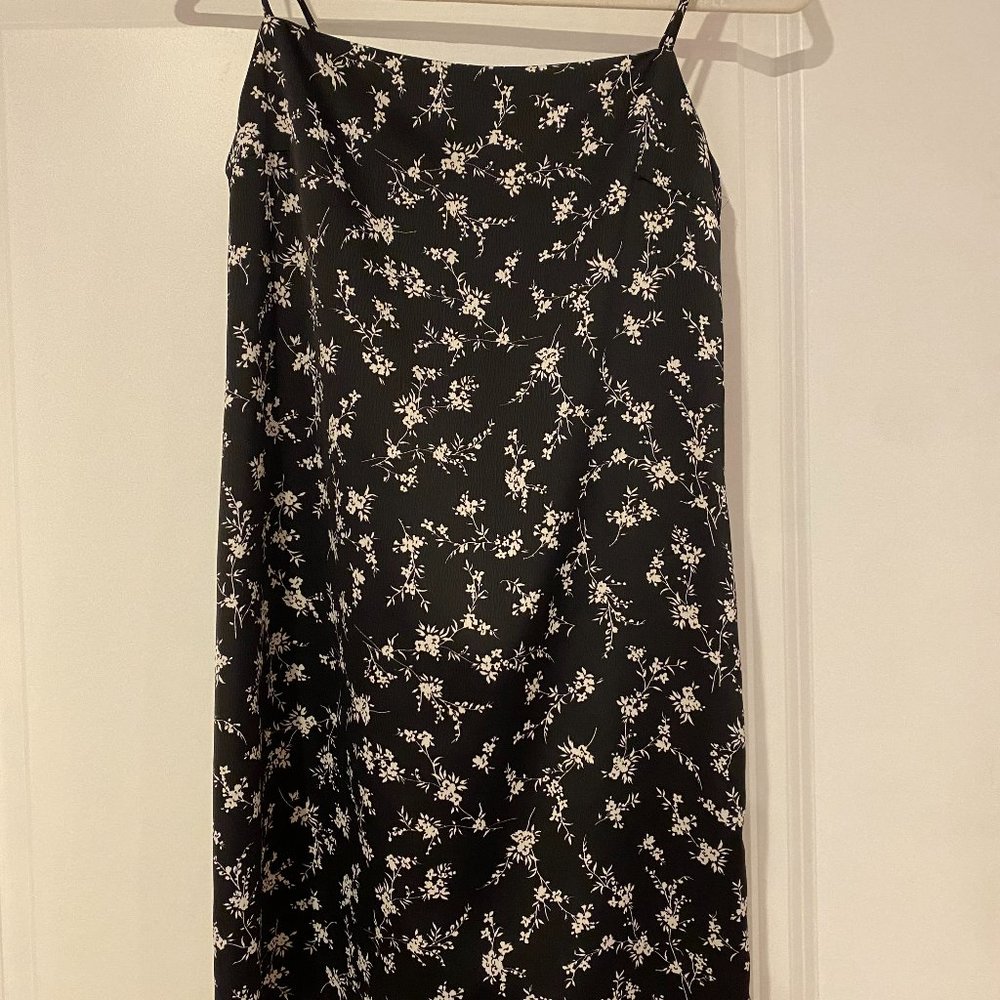 Garage black and white floral satin slip dress, Size Small